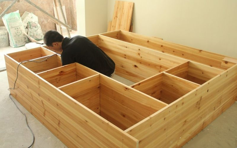 愛麗莎全屋定制家具-木工現(xiàn)在為啥不吃香了-木工.jpg
